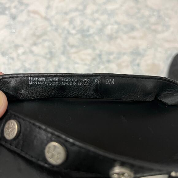 Tory Burch Women's 9M Black Leather Thong Sandal With Logo Stud Detail - Picture 6 of 6